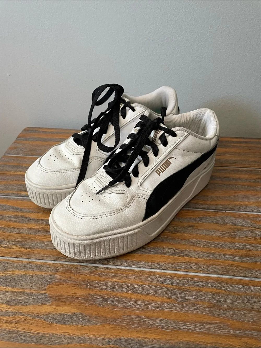 Puma Karmen Rebelle Platform Sneakers - womens sz 5